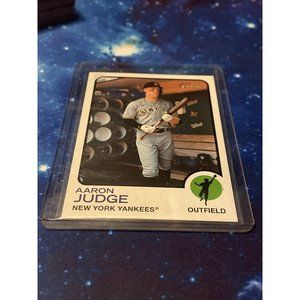 2022 Topps Heritage #201 Aaron Judge Image Variation SP ~ New York Yankees
